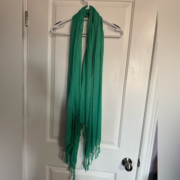 Scarf - 5 for $25 for items marked with ⭐️ - Picture 1 of 1